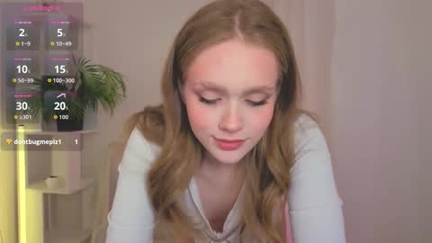 Snapshot of flirtypixy chatting on September 29, 2025, 10:47 pm Polly online show from September 29, 2025, 10:47 pm