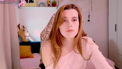 Snapshot of flonodo chatting on March 5, 2025, 7:38 pm Eliza online show from March 5, 2025, 7:38 pm