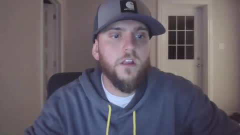 Snapshot of flopy1995 chatting on October 19, 2025, 5:41 am flopy1995 online show from October 19, 2025, 5:41 am