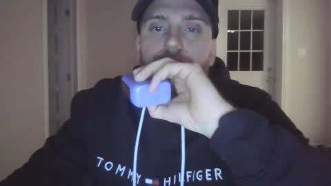 Snapshot of flopy1995 chatting on November 8, 2025, 7:52 am flopy1995 online show from November 8, 2025, 7:52 am