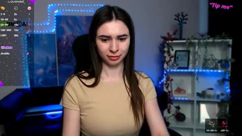 Snapshot of flora_ri chatting on February 12, 2025, 2:10 pm just ask me online show from February 12, 2025, 2:10 pm