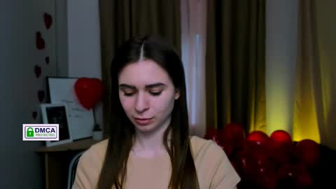 Snapshot of flora_ri chatting on February 25, 2025, 1:50 pm just ask me online show from February 25, 2025, 1:50 pm