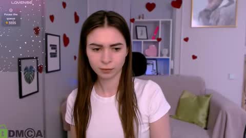 Snapshot of flora_ri chatting on March 4, 2025, 10:57 am just ask me online show from March 4, 2025, 10:57 am