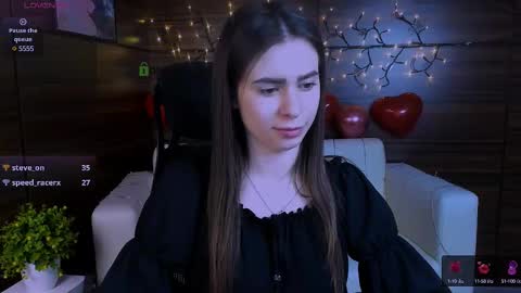 Snapshot of flora_ri chatting on March 7, 2025, 12:04 am just ask me online show from March 7, 2025, 12:04 am