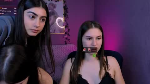 Snapshot of flora_ri chatting on October 15, 2025, 1:50 am just ask me online show from October 15, 2025, 1:50 am