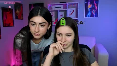 Snapshot of flora_ri chatting on November 6, 2025, 10:27 am just ask me online show from November 6, 2025, 10:27 am