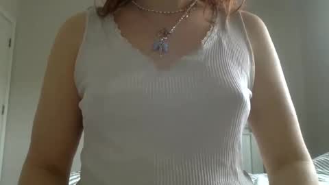 Snapshot of floraexploration chatting on February 24, 2025, 6:15 pm floraexploration online show from February 24, 2025, 6:15 pm