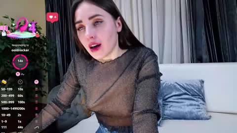 Flouvet online show from November 15, 2025, 10:04 pm