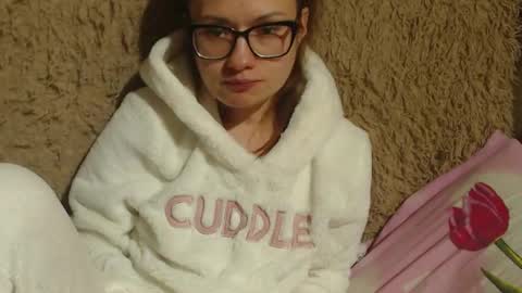 Snapshot of flowercandydoll chatting on December 23, 2024, 7:20 pm say meow and send tip  online show from December 23, 2024, 7:20 pm