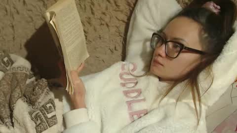 Snapshot of flowercandydoll chatting on January 19, 2025, 6:32 pm say meow and send tip  online show from January 19, 2025, 6:32 pm