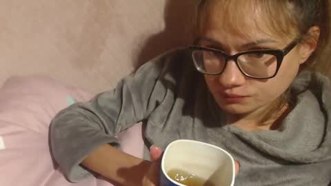 Snapshot of flowercandydoll chatting on October 1, 2025, 12:55 pm say meow and send tip  online show from October 1, 2025, 12:55 pm