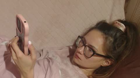 Snapshot of flowercandydoll chatting on November 3, 2025, 1:51 am say meow and send tip online show from November 3, 2025, 1:51 am