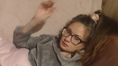 Snapshot of flowercandydoll chatting on November 16, 2025, 8:25 pm say meow and send tip online show from November 16, 2025, 8:25 pm