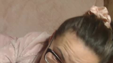 Snapshot of flowercandydoll chatting on November 27, 2025, 9:00 am say meow and send tip online show from November 27, 2025, 9:00 am