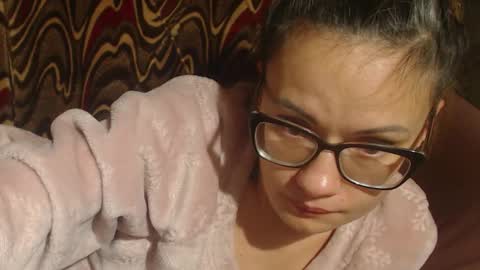 Snapshot of flowercandydoll chatting on December 1, 2025, 5:40 pm say meow and send tip online show from December 1, 2025, 5:40 pm