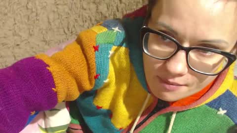 say meow and send tip  online show from December 6, 2024, 6:50 pm