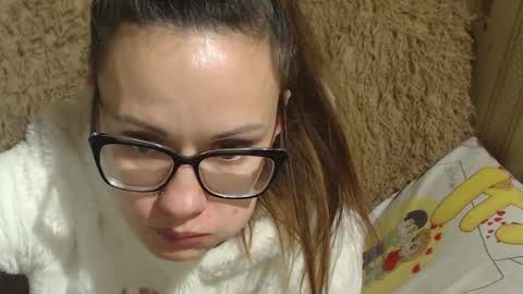 say meow and send tip  online show from December 28, 2024, 4:52 pm