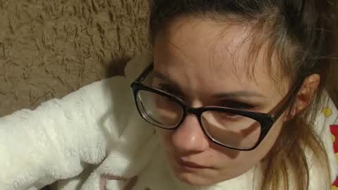 say meow and send tip  online show from January 15, 2025, 7:34 pm