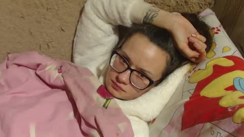 say meow and send tip  online show from January 24, 2025, 11:56 pm