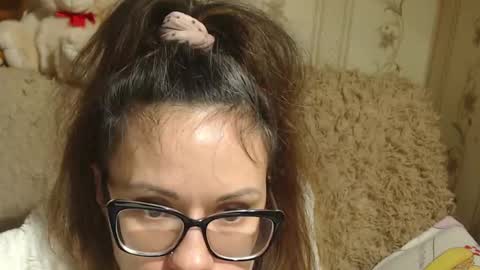 say meow and send tip  online show from January 25, 2025, 5:30 pm