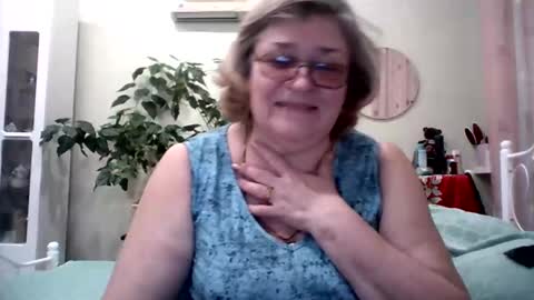 Flowerlower online show from February 3, 2025, 5:56 pm