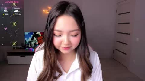 Snapshot of fluffy_rose chatting on September 28, 2025, 2:28 am Rose online show from September 28, 2025, 2:28 am