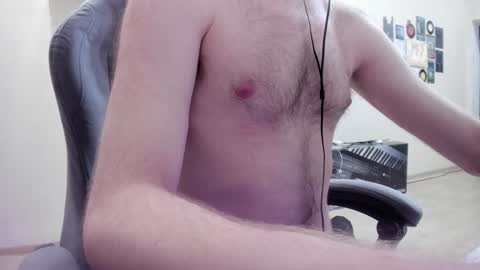 fluffycat  online show from February 8, 2025, 9:15 pm