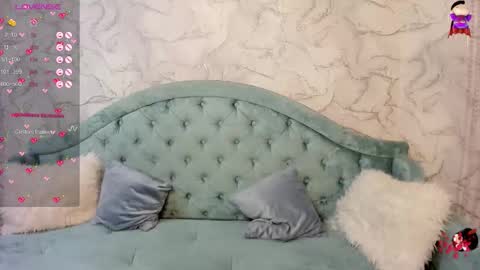 Lina online show from November 7, 2025, 11:38 pm