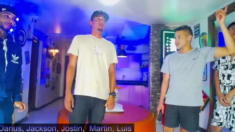 Snapshot of flyckers chatting on December 13, 2024, 12:42 am flyckers online show from December 13, 2024, 12:42 am