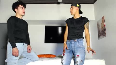 Snapshot of flyckers chatting on November 8, 2025, 9:46 pm flyckers online show from November 8, 2025, 9:46 pm