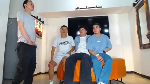 Snapshot of flyckers chatting on December 14, 2025, 9:41 pm flyckers online show from December 14, 2025, 9:41 pm