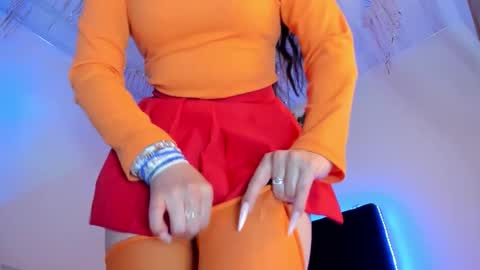 Snapshot of flylia_ chatting on October 2, 2025, 10:50 pm lia online show from October 2, 2025, 10:50 pm