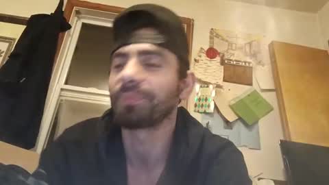 Snapshot of flyyguy69 chatting on November 18, 2025, 6:29 am flyyguy69 online show from November 18, 2025, 6:29 am