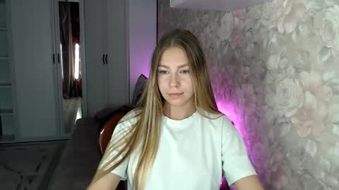 Snapshot of fofhcf chatting on October 23, 2025, 1:54 pm Molli Ready for any play with you. Hottest show in pvt Help a student earn big tokens online show from October 23, 2025, 1:54 pm