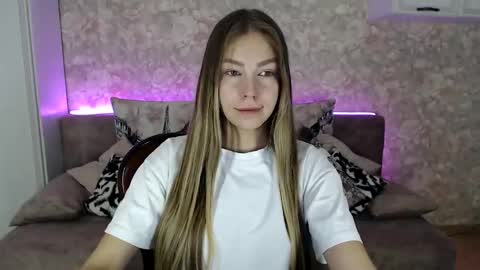 Snapshot of fofhcf chatting on November 23, 2025, 5:46 pm Molli Ready for any play with you. Hottest show in pvt Help a student earn big tokens online show from November 23, 2025, 5:46 pm