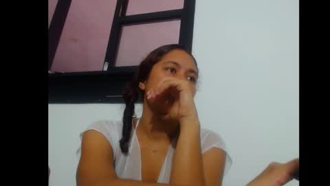 Snapshot of forbidden_games__ chatting on January 26, 2025, 3:58 pm emely and felix online show from January 26, 2025, 3:58 pm