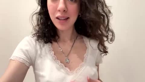 Snapshot of forbiddennvelvet chatting on November 15, 2025, 3:30 pm forbiddennvelvet online show from November 15, 2025, 3:30 pm