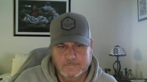 foreplayman22 online show from March 3, 2025, 8:43 pm