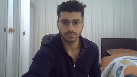 fortiori8 online show from November 14, 2025, 4:49 pm