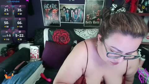 foxxbell online show from January 3, 2025, 6:01 am