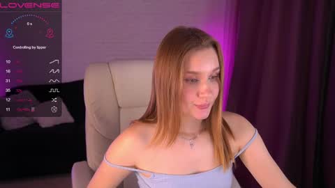 Snapshot of foxyykate chatting on December 23, 2024, 4:55 am Kate online show from December 23, 2024, 4:55 am