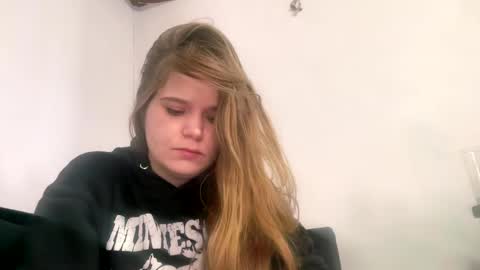 francescafey online show from January 13, 2025, 6:59 pm