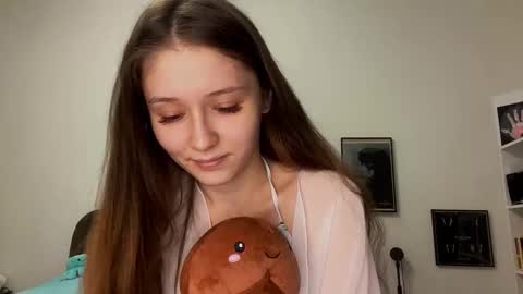 Snapshot of francinaporteus chatting on October 21, 2025, 2:07 pm Francis online show from October 21, 2025, 2:07 pm