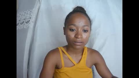 francine925426 online show from December 2, 2025, 9:14 am