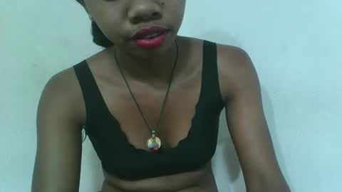 Snapshot of francinealdy chatting on October 31, 2025, 5:19 am francinealdy online show from October 31, 2025, 5:19 am