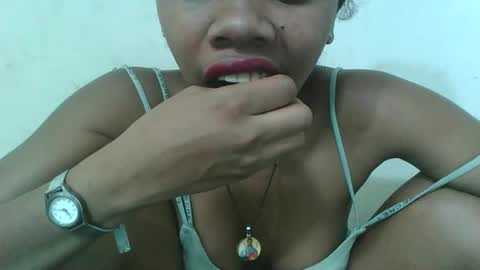 Snapshot of francinealdy chatting on December 3, 2025, 7:27 am francinealdy online show from December 3, 2025, 7:27 am