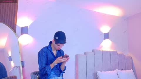 Franco online show from November 15, 2025, 10:26 pm