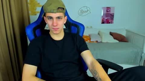 Frank online show from October 27, 2025, 4:38 am