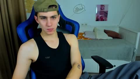 Frank online show from November 11, 2025, 4:56 am