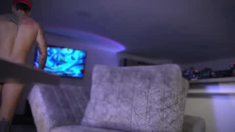 Frank Farrell. Hey remember to give me a thumbs up Ty online show from October 6, 2025, 12:19 am